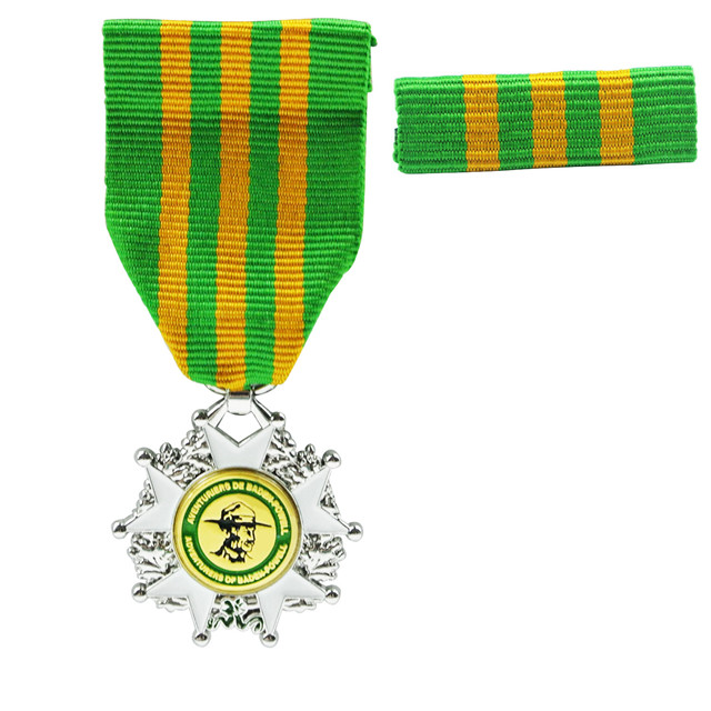 Médaille militaire de l'armée souvenir personnalisée